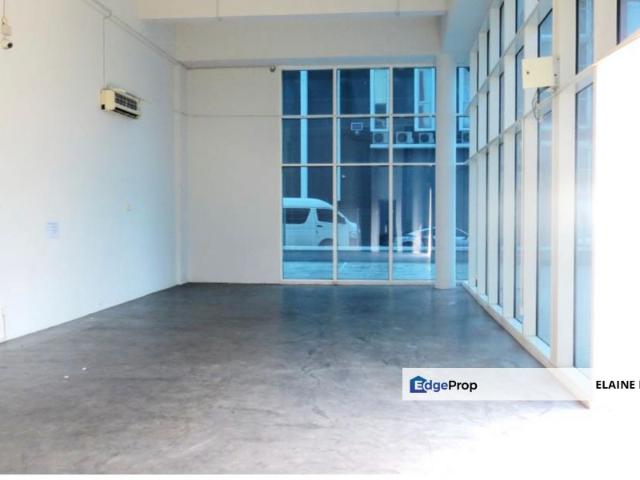 Warehouse for sale in Petaling, Alam Impian