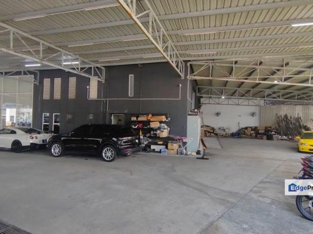 Warehouse for rent in Petaling, Alam Impian