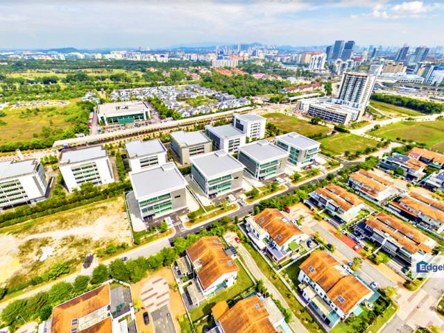 Warehouse for sale in Petaling, Alam Impian