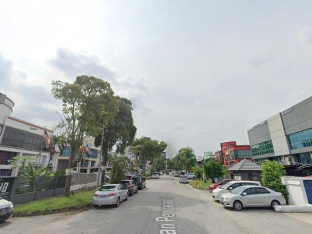 Warehouse for rent in Petaling, Alam Impian