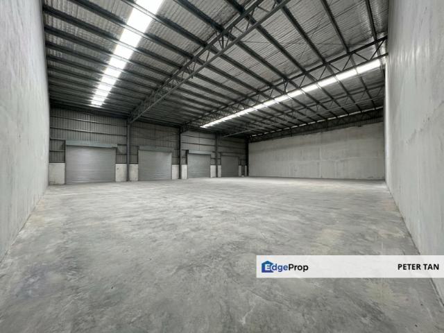Warehouse for rent in Petaling, Alam Impian