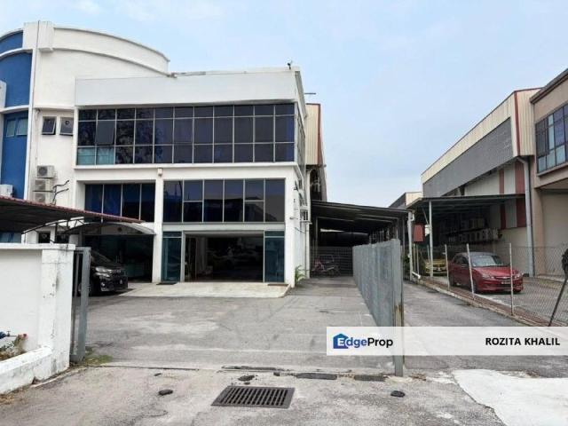 Warehouse for rent in Petaling, Alam Impian