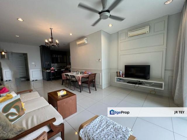 Condominium for sale in Petaling, Alam Impian