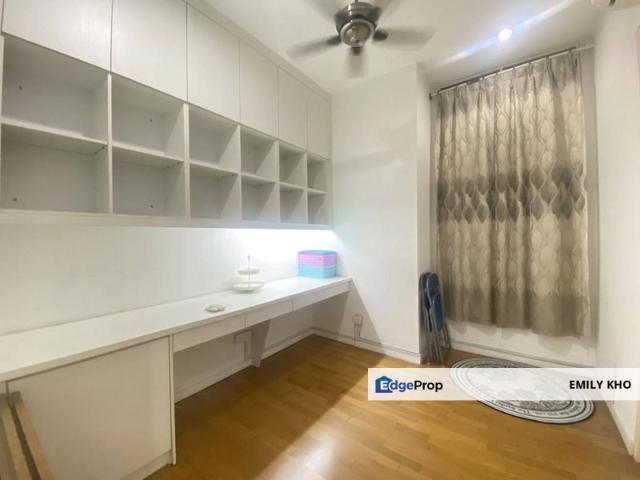 Condominium for sale in Petaling, Alam Impian