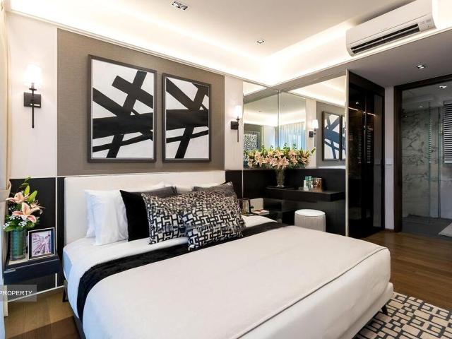 Condominium for sale in Marine Parade