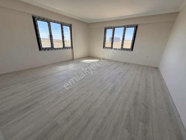 Uşak Merkez, Uşak içerisinde satılık mülk