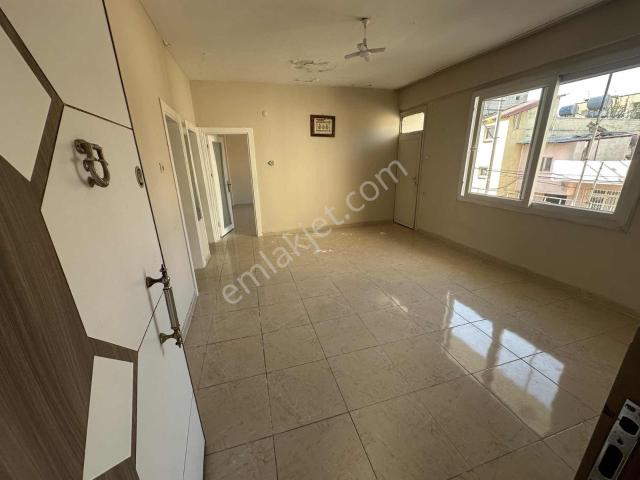 Mersin, Akdeniz içerisinde kiralık mülk