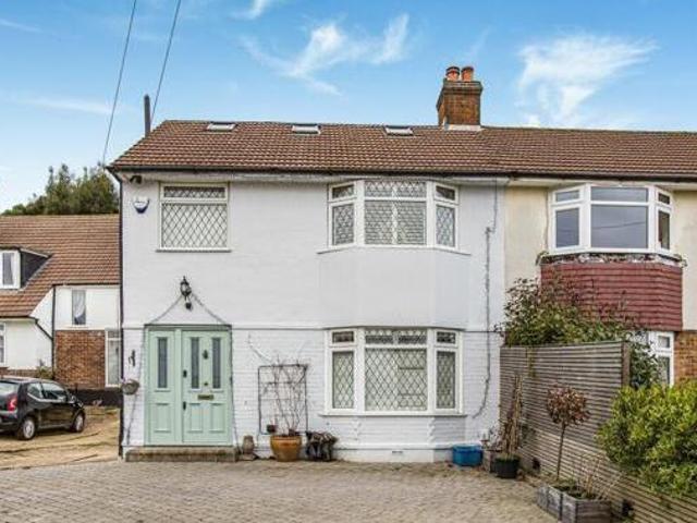House for sale in Oakmere, Potters Bar