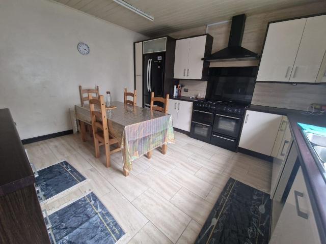 Room for rent in Holbeck, Beeston Hill