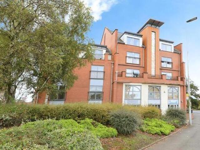 House for sale in Goldthorn Hill, West Midlands