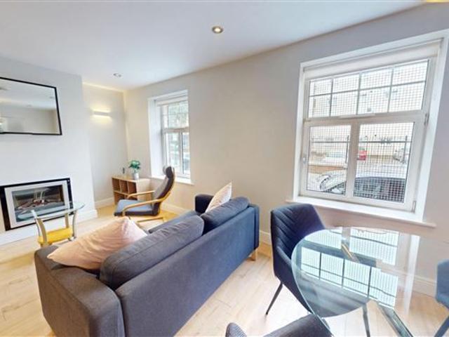 Apartment to rent in Bluebell, North Tipperary