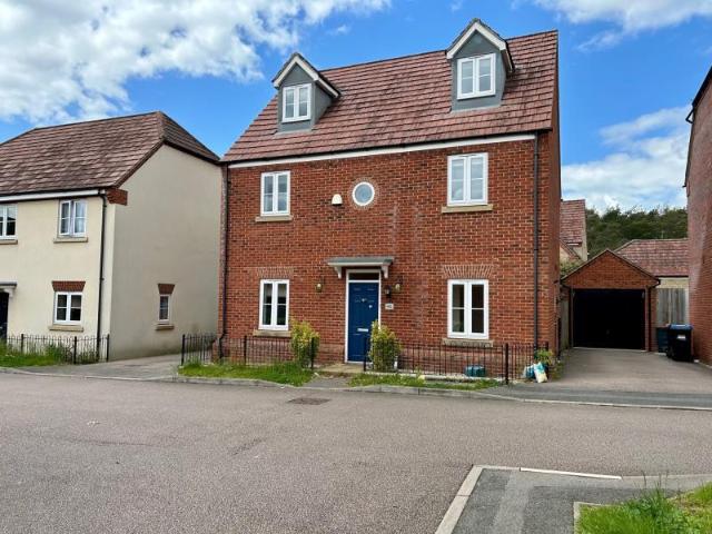 House for rent in Oxley Park, Shenley Church End