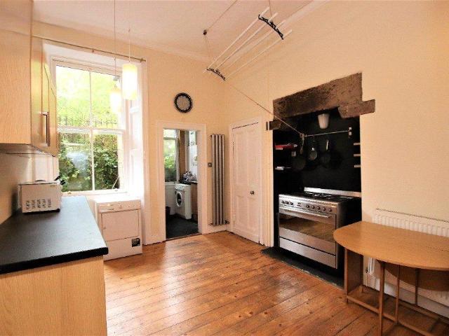 Apartment for rent in Merchiston, Scotland
