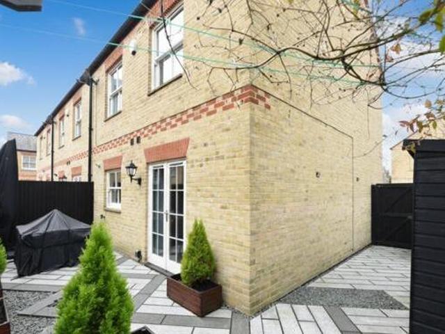 House for sale in Huntingdon