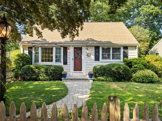 House for sale in Brant Rock, Massachusetts