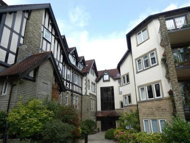 House for sale in Charlesworth, East Midlands
