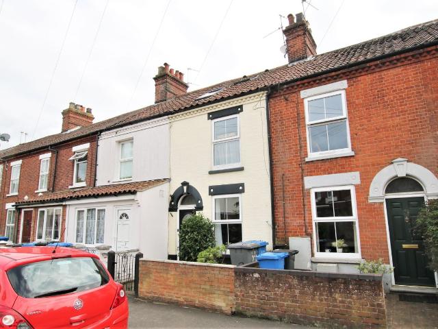 Apartment for rent in New Catton, East Bank