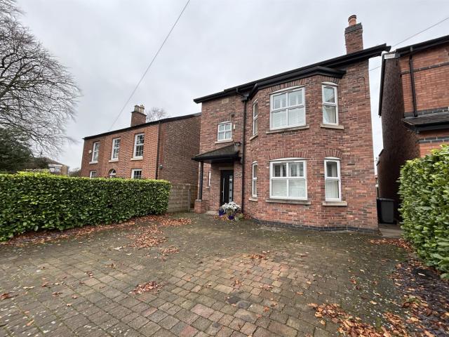 House for rent in Sale Moor, Trafford Park