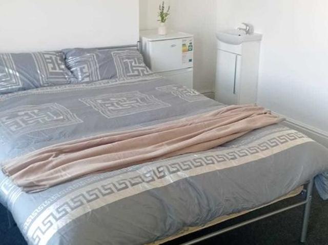 Room for rent in Willenhall, West Midlands