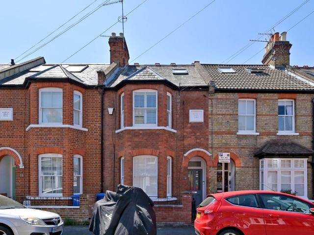 House for rent in Clewer Village, Windsor