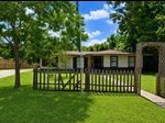 House for sale in Village Mills, Texas