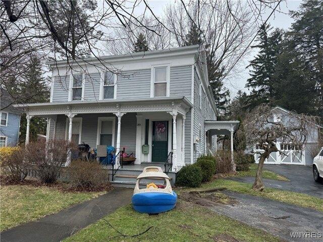 House for sale in Fredonia