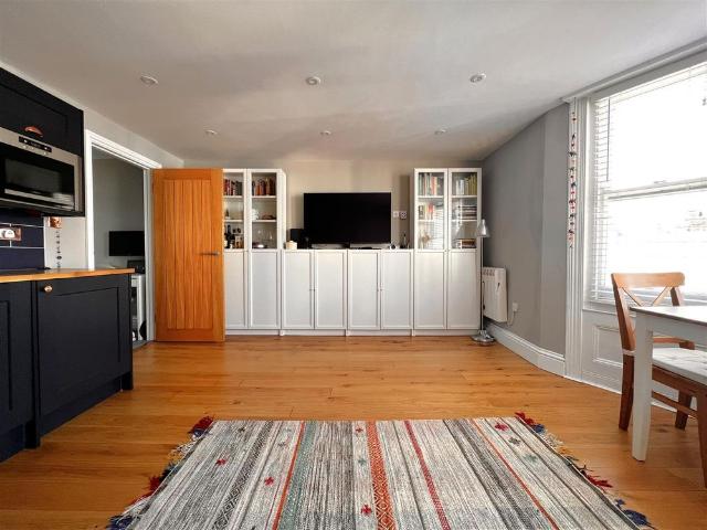 Apartment for rent in Brunswick, Brighton & Hove