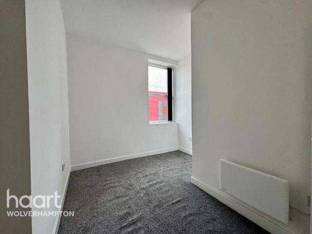 Apartment for rent in Goldthorn Hill, Isle Of Man