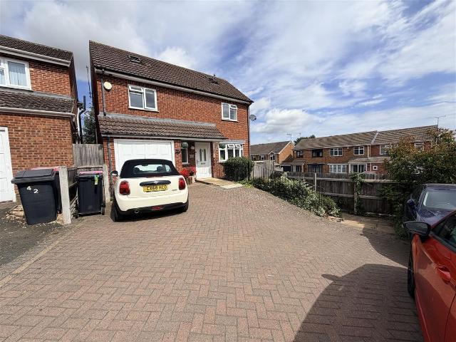 House for rent in Coleshill CP, Gun Hill