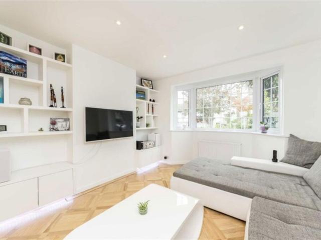 House for rent in London Borough of Merton, Greater London