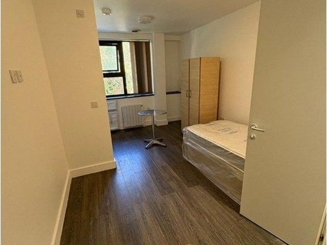 Studio for rent in Templefields, Harlow