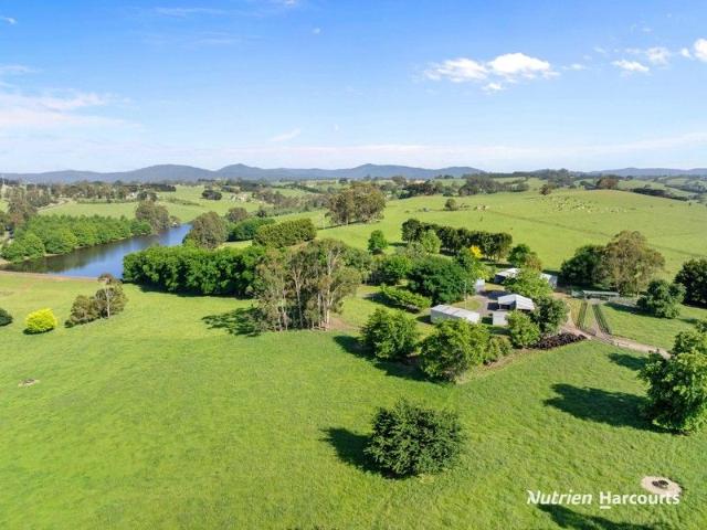 Cottage for sale in Neerim South