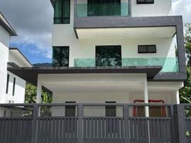 Bungalow for rent in Selayang, Selangor