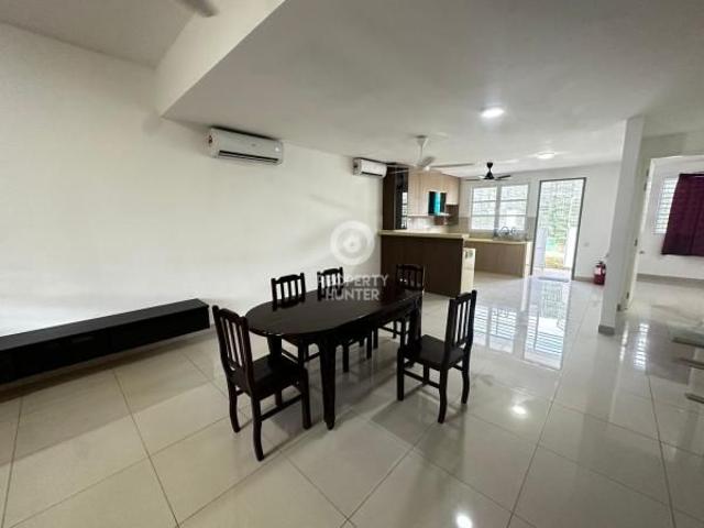 House for rent in Petaling, Alam Impian