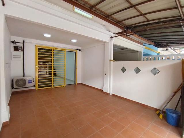 Townhouse for rent in Selayang, Selangor