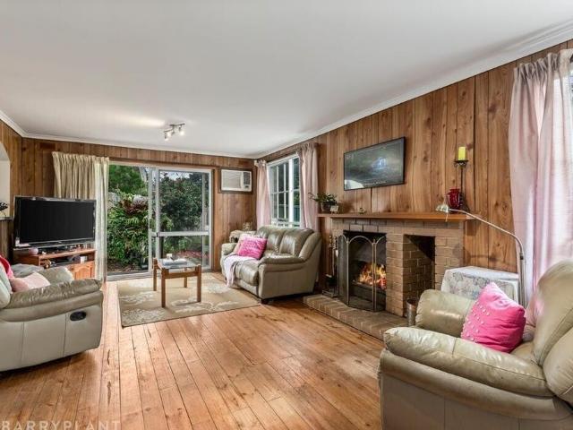 Room for rent in Templestowe Lower, Melbourne