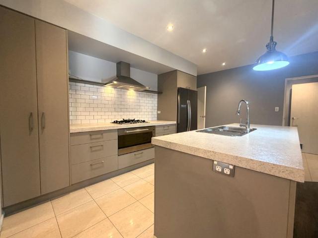 House for rent in Chaslands, Canterbury