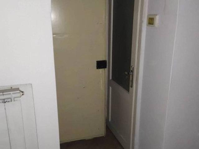 Locale Commerciale in affitto a San Leo Bastia, Umbria