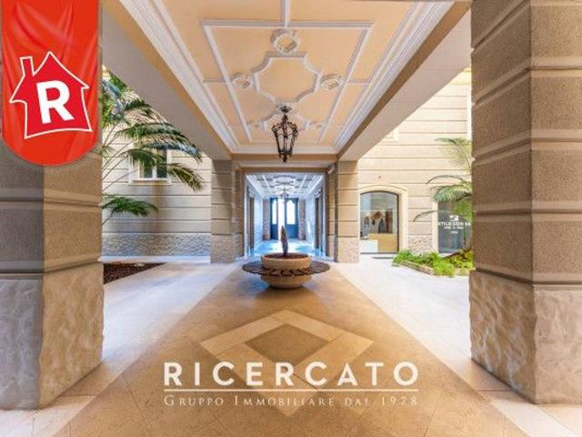 Locale Commerciale in affitto a Puglia, Lecce