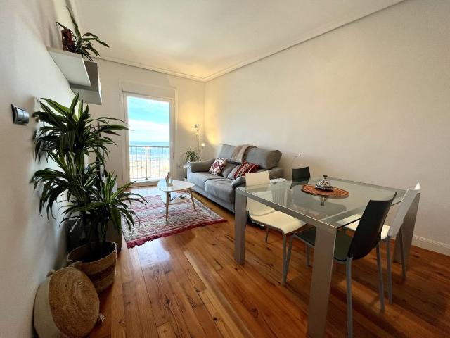 Apartamento en alquiler en Ipar-Ekialdea, Donostia-san Sebastián