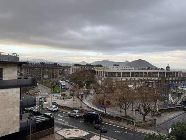 Apartamento en alquiler en Ipar-Ekialdea, Donostia-san Sebastián