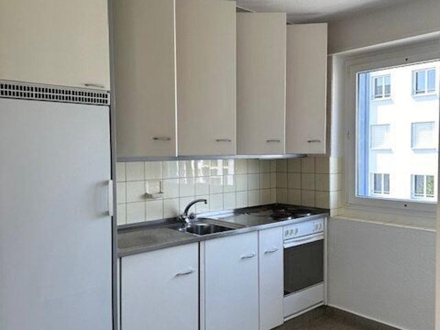 Apartment mieten in Einigen, Zürich