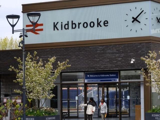 Apartment for rent in Kidbrooke Village, Greater London