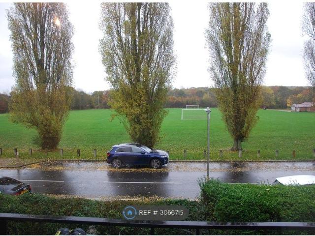 Apartment for rent in Borehamwood, Hertsmere