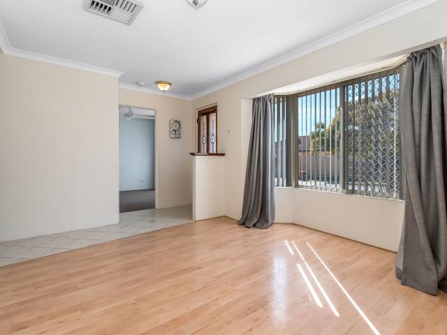 House for sale in Seville Grove, Western Australia