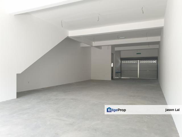 Shop for rent in Petaling, Alam Impian