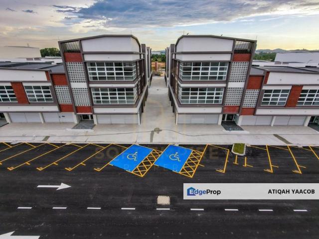 Shop for rent in Petaling, Alam Impian