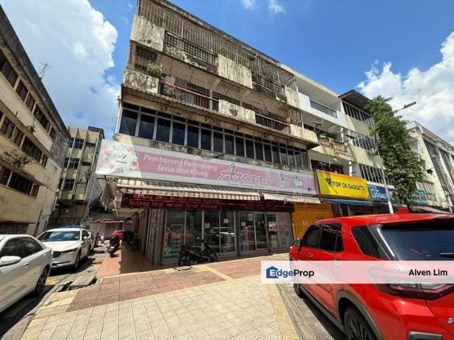 Shop for sale in Country Heights Damansara, Kuala Lumpur