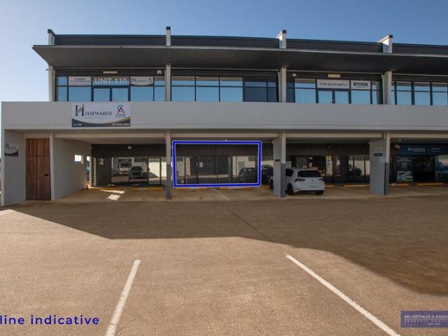 Office for sale in Toombul, Queensland