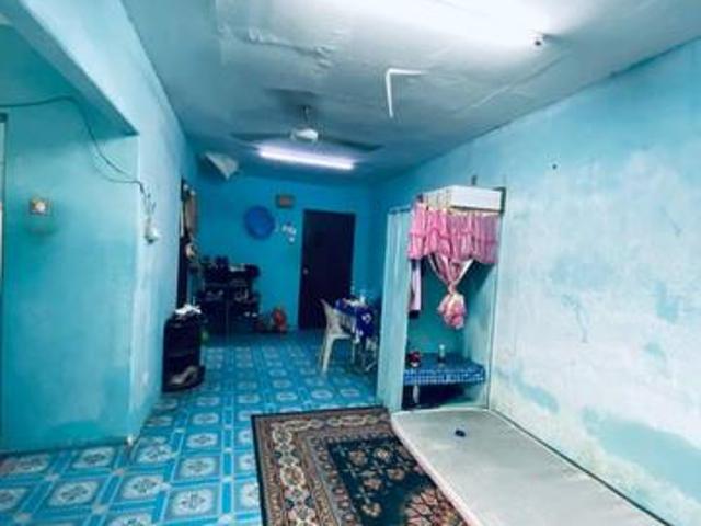 Flat for sale in Kajang, Langat